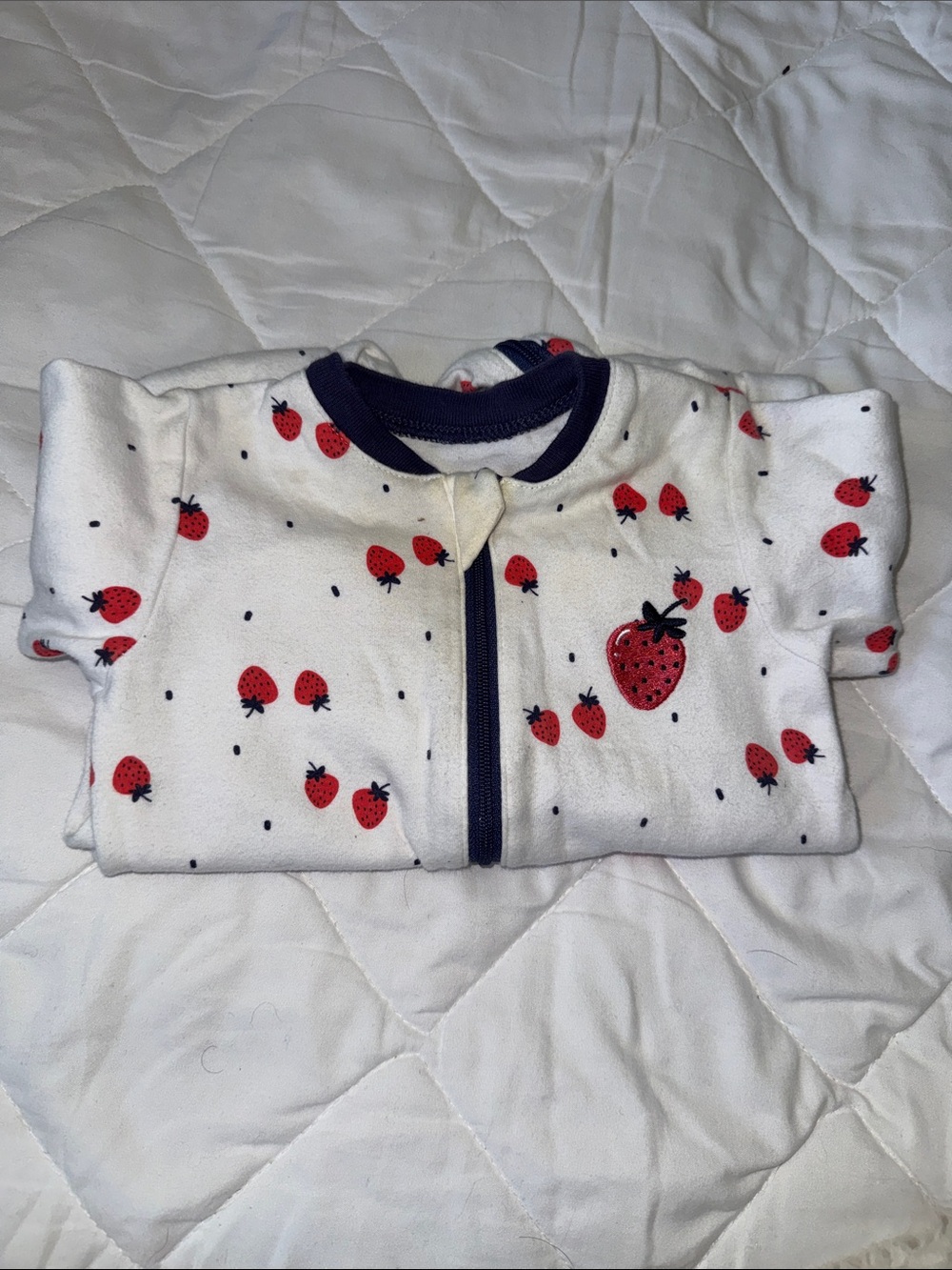 6m Tuffy Strawberry Baby Girls Print One-Piece Footed Pajamas - White & Red